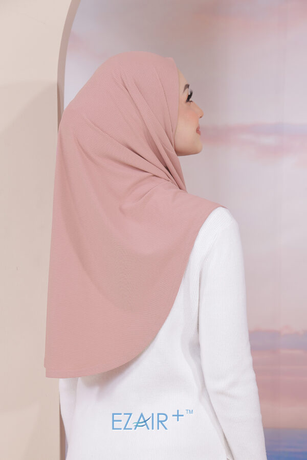 08 rosy pink 2