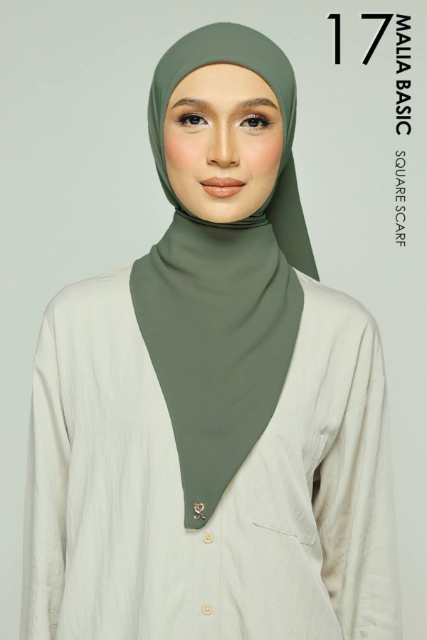 MALIA BASIC SQUARE - 17 DUSTY GREEN