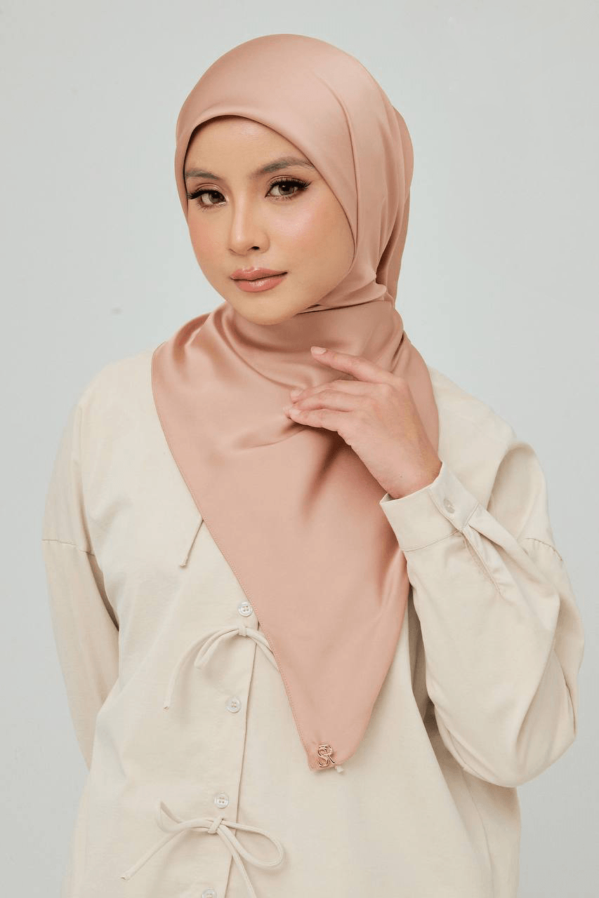 CLARA MATTE SATIN SILK SS - Image 2